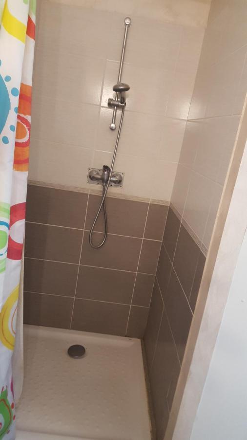 2 Vraies Chambres Privees Au Calme Dans Villa De Campagne Plain-Pied 105M2 Avec Piscine A Montfaucon Montfaucon  Екстер'єр фото