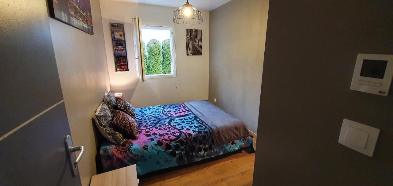 2 Vraies Chambres Privees Au Calme Dans Villa De Campagne Plain-Pied 105M2 Avec Piscine A Montfaucon Montfaucon  Екстер'єр фото