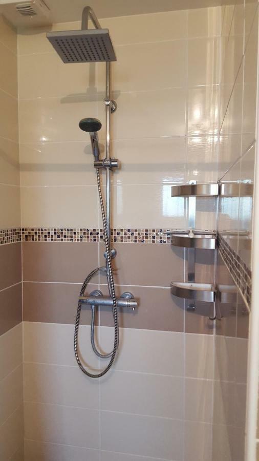2 Vraies Chambres Privees Au Calme Dans Villa De Campagne Plain-Pied 105M2 Avec Piscine A Montfaucon Montfaucon  Екстер'єр фото